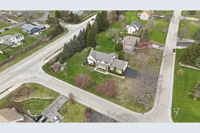 [Address not provided], Crystal Lake, IL 60012 - Photo 2