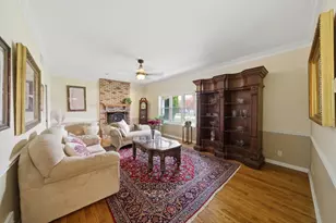 [Address not provided], Crystal Lake, IL 60012 - Photo 14