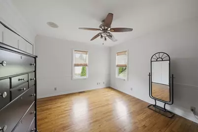 [Address not provided], Crystal Lake, IL 60012 - Photo 30