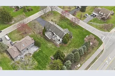 [Address not provided], Crystal Lake, IL 60012 - Photo 4