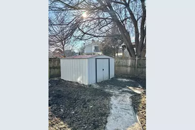 1122 Bradbury Circle, Carol Stream, IL 60188 - Photo 16