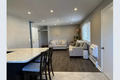 2408 Algonquin Road #3, Rolling Meadows, IL 60008 - Photo 4