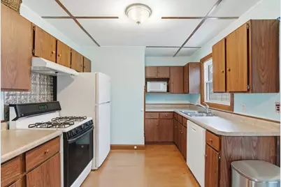 42169 N 6th Avenue, Antioch, IL 60002 - Photo 10