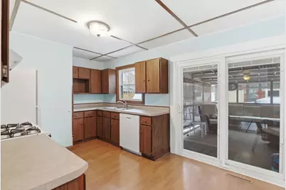 42169 N 6th Avenue, Antioch, IL 60002 - Photo 8