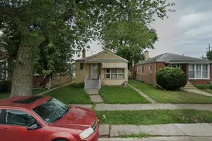 105 E 140th Ct, Riverdale, IL 60827 - Photo 1