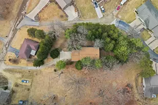 604 Hillandale Ct, Morrison, IL 61270 - Photo 4