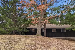 604 Hillandale Ct, Morrison, IL 61270 - Photo 6