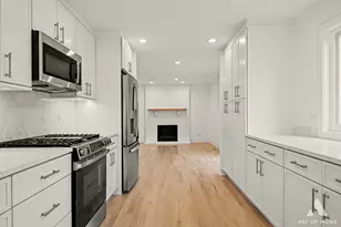 2551 Yellow Star St, Woodridge, IL 60517 - Photo 16