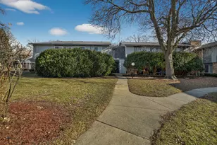 918 E Old Willow Rd, Prospect Heights, IL 60070 - Photo 24