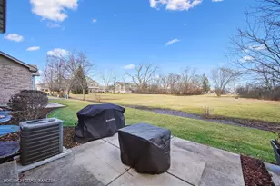 6816 Zurich Ct, Tinley Park, IL 60477 - Photo 14