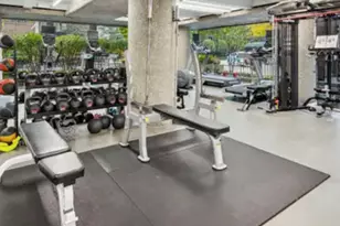 200 E Delaware Pl, Chicago, IL 60611 - Photo 12