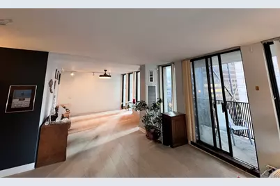 200 E Delaware Place #19A, Chicago, IL 60611 - Photo 8