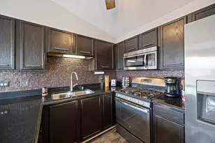 1281 N Red Oak Cir, Round Lake Beach, IL 60073 - Photo 6