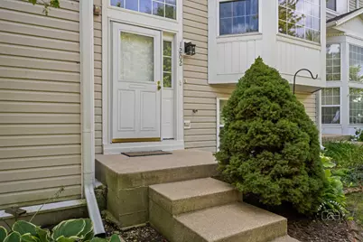 1202 Fox Hill Lane, North Aurora, IL 60542 - Photo 2