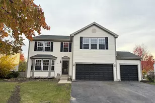 1015 Bayhill Ln, Shorewood, IL 60404 - Photo 2