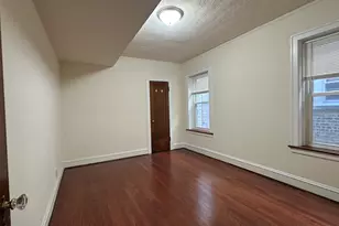 5530 N Artesian Ave, Chicago, IL 60625 - Photo 8