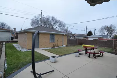 7235 W Barry Avenue, Chicago, IL 60707 - Photo 48