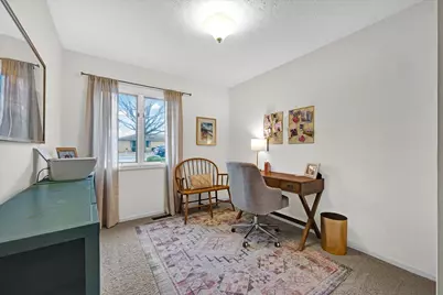 1705 Longden Avenue, Bloomington, IL 61701 - Photo 24