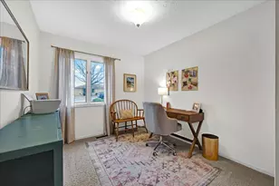 1705 Longden Ave, Bloomington, IL 61701 - Photo 24