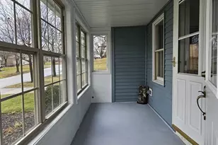 703 Lincoln St, Harvard, IL 60033 - Photo 2