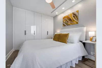 1560 N Sandburg Terrace #2403J, Chicago, IL 60610 - Photo 20