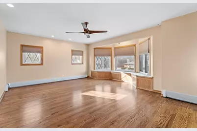 6013 N Emerson Street, Rosemont, IL 60018 - Photo 24