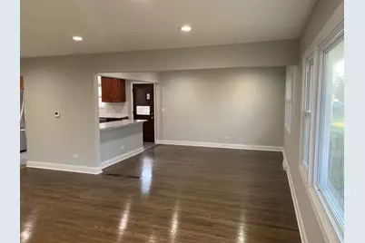 6701 W Forest View Lane, Niles, IL 60714 - Photo 8
