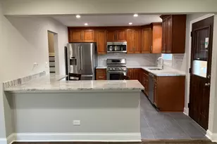 6701 W Forest View Ln, Niles, IL 60714 - Photo 12