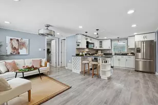 16749 W 147th Pl, Lockport, IL 60441 - Photo 2