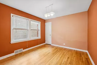4509 N Narragansett Avenue, Chicago, IL 60630 - Photo 6
