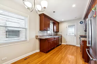 4509 N Narragansett Avenue, Chicago, IL 60630 - Photo 12