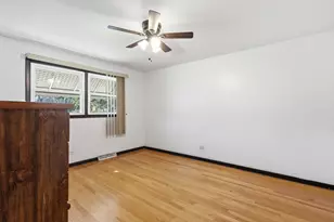 14114 S Saginaw Ave, Burnham, IL 60633 - Photo 12