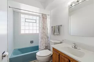 14114 S Saginaw Ave, Burnham, IL 60633 - Photo 16