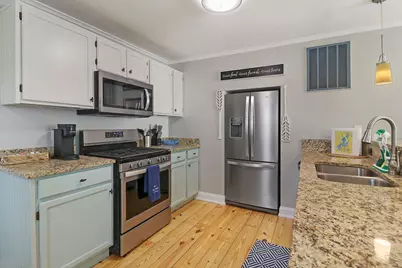 3 N Maple Avenue, Fox Lake, IL 60020 - Photo 6