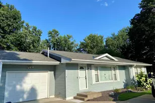 1632 N 24th St, Quincy, IL 62301 - Photo 6