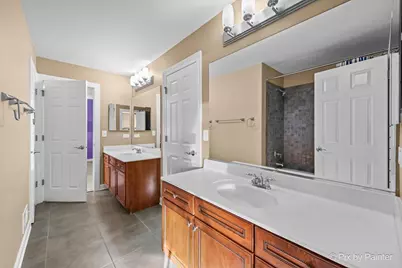 7 Birchwood Court, Lake in the Hills, IL 60156 - Photo 12