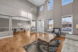 7 Birchwood Ct, Lake in the Hills, IL 60156 - Photo 4