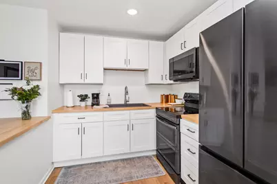 55 Vail Colony #6, Fox Lake, IL 60020 - Photo 6