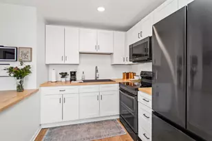 55 Vail Colony, Fox Lake, IL 60020 - Photo 6