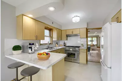 8531 S Tripp Avenue, Chicago, IL 60652 - Photo 12