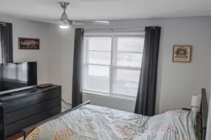 227 N Butterfield Rd, Libertyville, IL 60048 - Photo 16