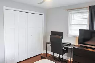 227 N Butterfield Rd, Libertyville, IL 60048 - Photo 18