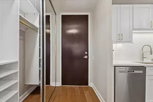 535 N Michigan Ave, Chicago, IL 60611 - Photo 10
