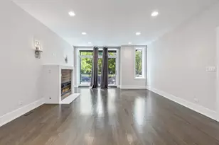 2814 W North Ave, Chicago, IL 60647 - Photo 2