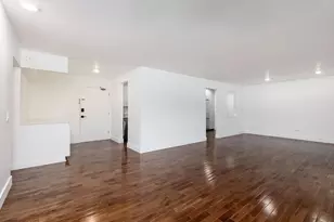 2315 E Olive St, Arlington Heights, IL 60004 - Photo 4