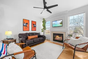 422 Merlot Ct, Oswego, IL 60543 - Photo 6