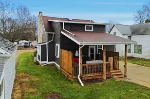 705 Institute Blvd, Dixon, IL 61021 - Photo 32