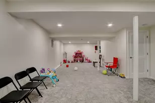 1566 Anderson Ln, Buffalo Grove, IL 60089 - Photo 22