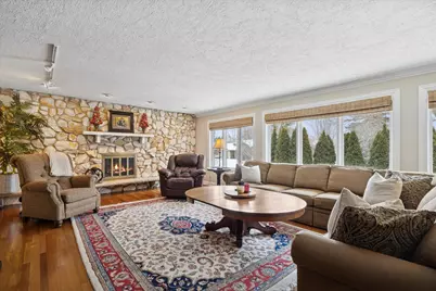 8401 Golfview Drive, Orland Park, IL 60462 - Photo 8