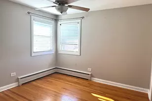 2800 N 72nd Ct, Elmwood Park, IL 60707 - Photo 10